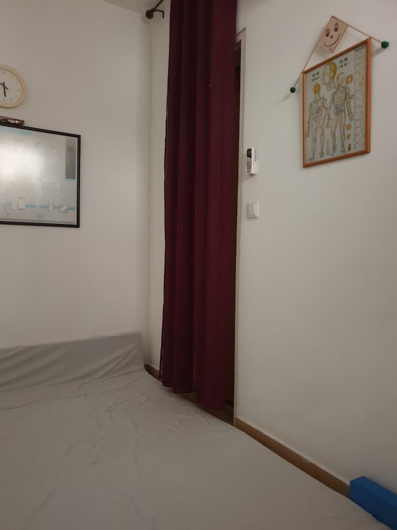 In Loving Hands - Gali Ravitz - Training/Massage/Acupuncture/Nutrition/Ganei Tikva/Kiryat Ono photo