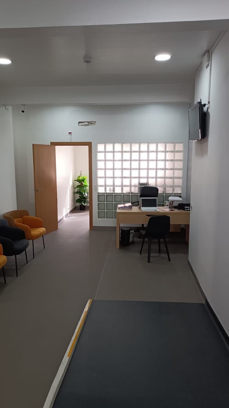 In Out Beauty Portimão photo