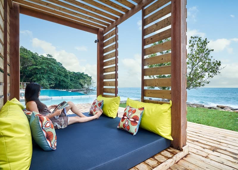 Independence Hotel by Dara - Sihanoukville photo