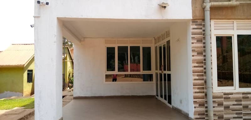 Kampala indulge spa & Tiki Bar photo