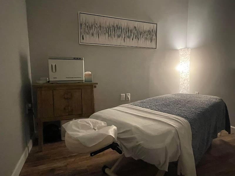 Inis Spa Surf City photo