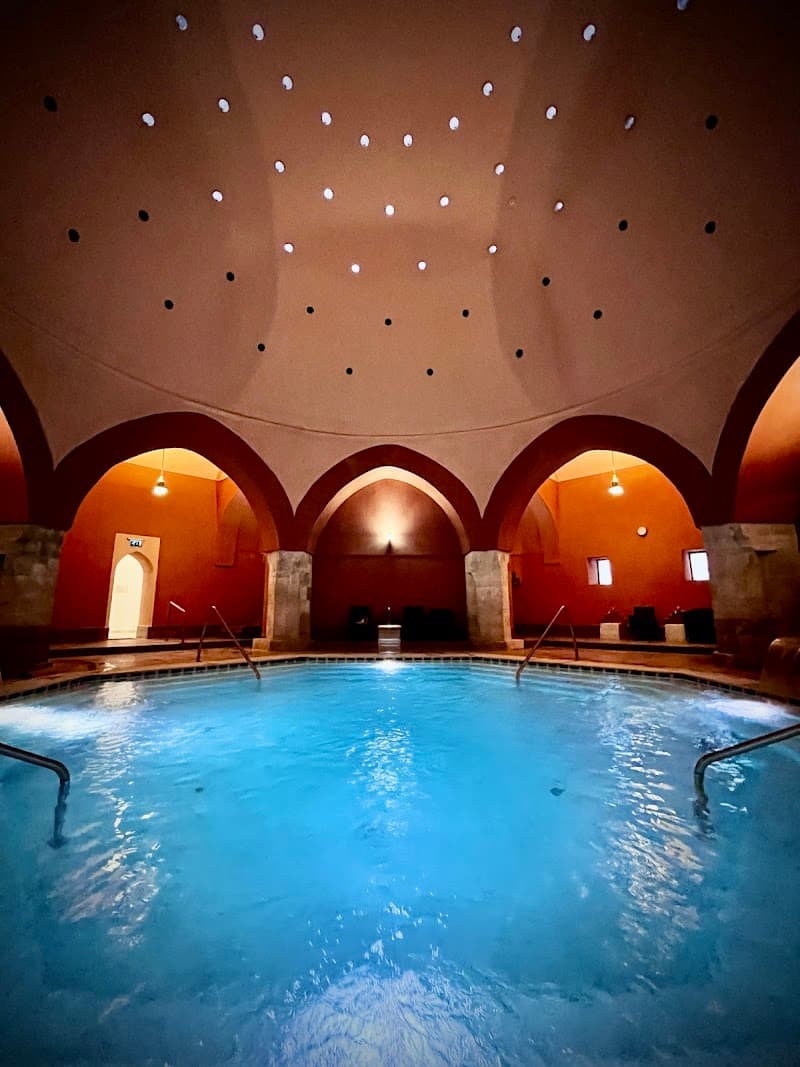 Irgalmasok Veli Bej Bath Budapest photo