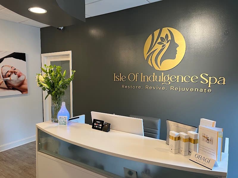 Isle Of Indulgence Spa Cordova photo
