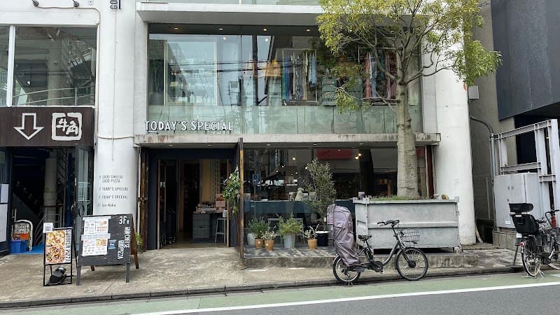 It's! Jiyugaoka Main Store Meguro Ward photo