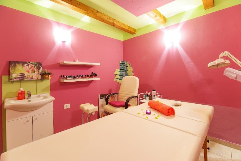 Ivana Salon Motovun photo