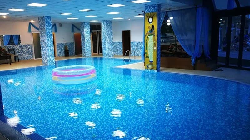 Izmira Spa Turkish Bath Flower St photo