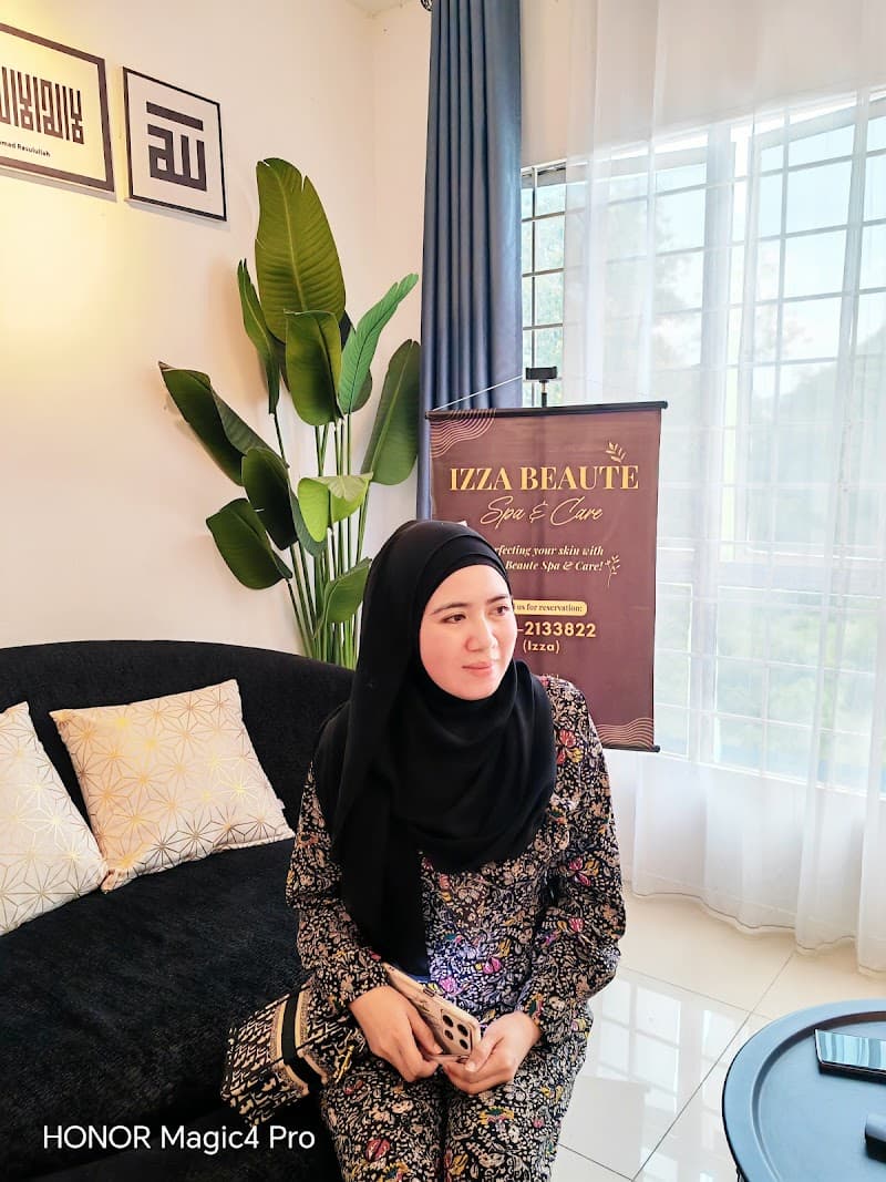 Izza Beaute Studio Spa Batu Caves photo