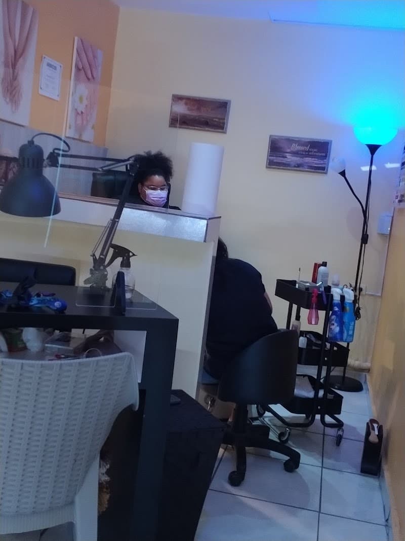 J&C Salon And Spa Carolina photo