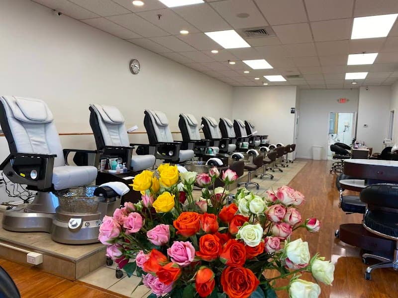 J&J Nails & spa Auburn photo