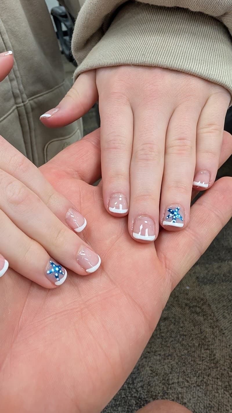 J L Nails And Spa Lynchburg photo
