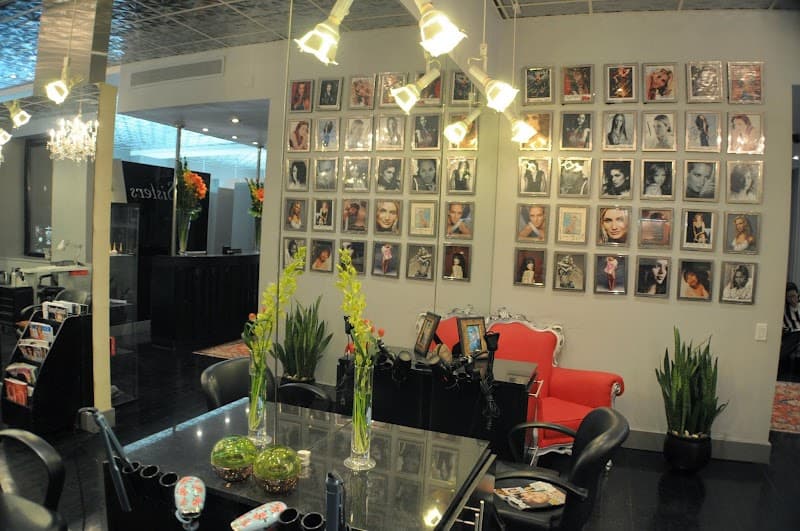J. Sisters Limelight New York photo
