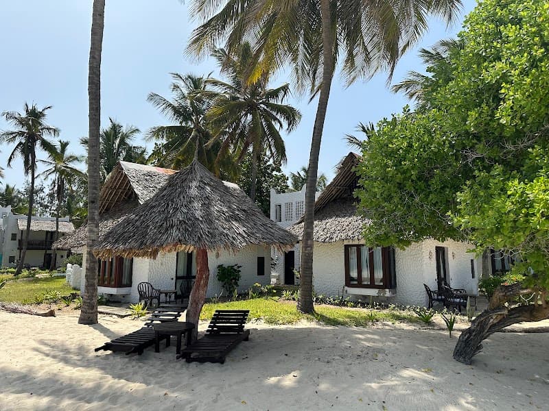 Jacaranda Indian Ocean Beach Resort Diani Beach photo