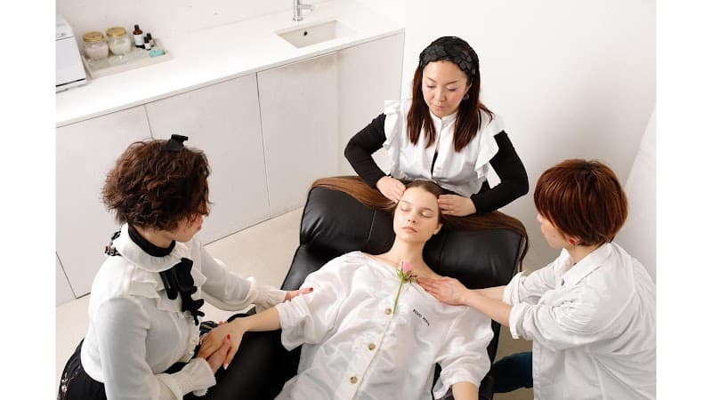 Japanese Head Spa PESCo PESCa Kyoto Main Salon photo