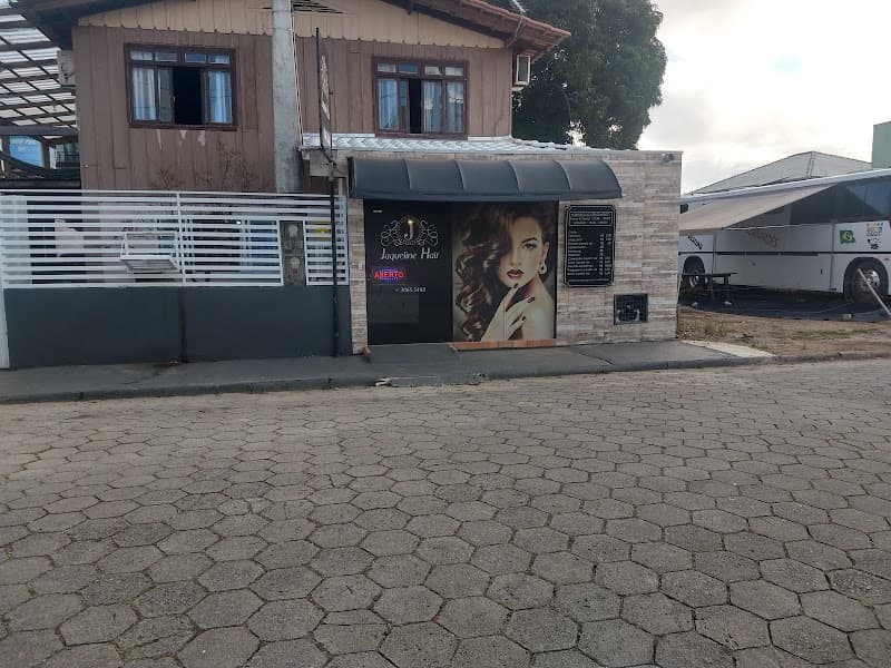Jaqueline Cabeleireiros Balneário Camboriú photo