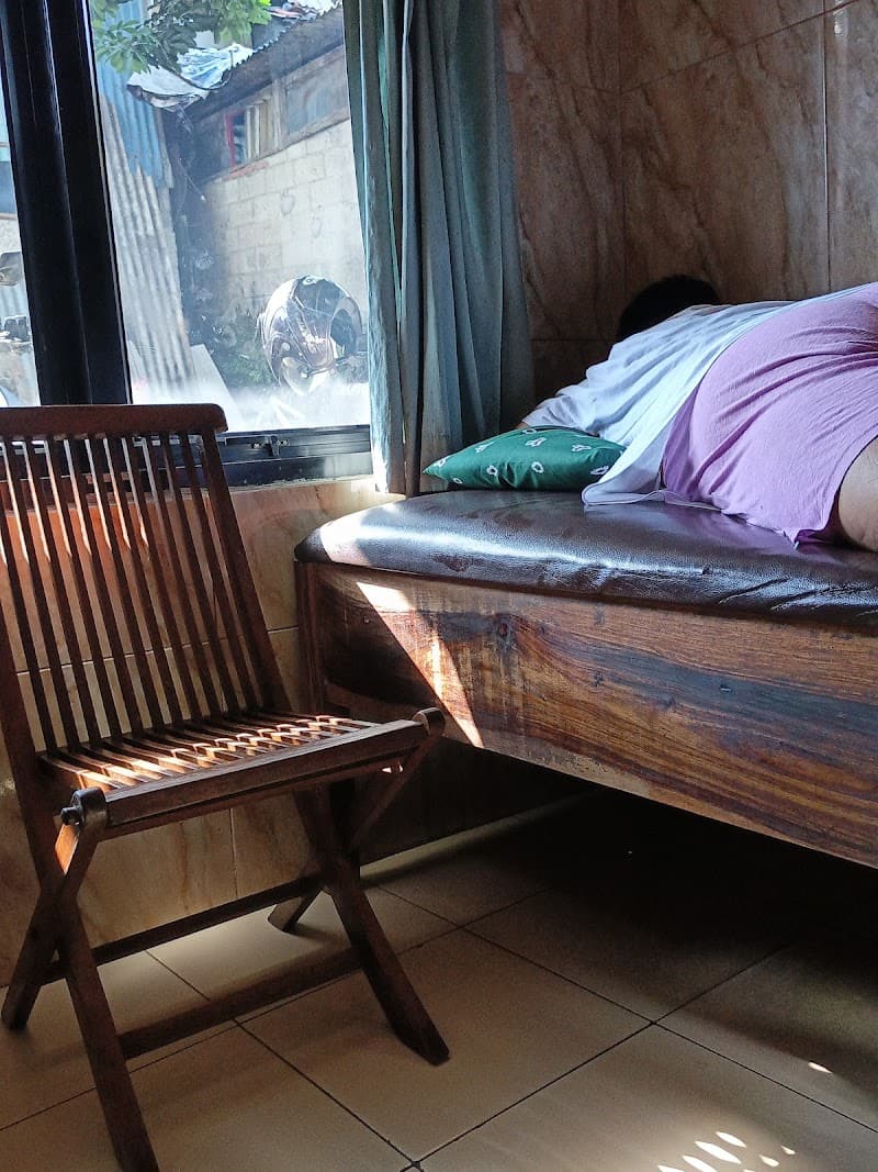 Jasa urut pijat keseleo Jakarta photo