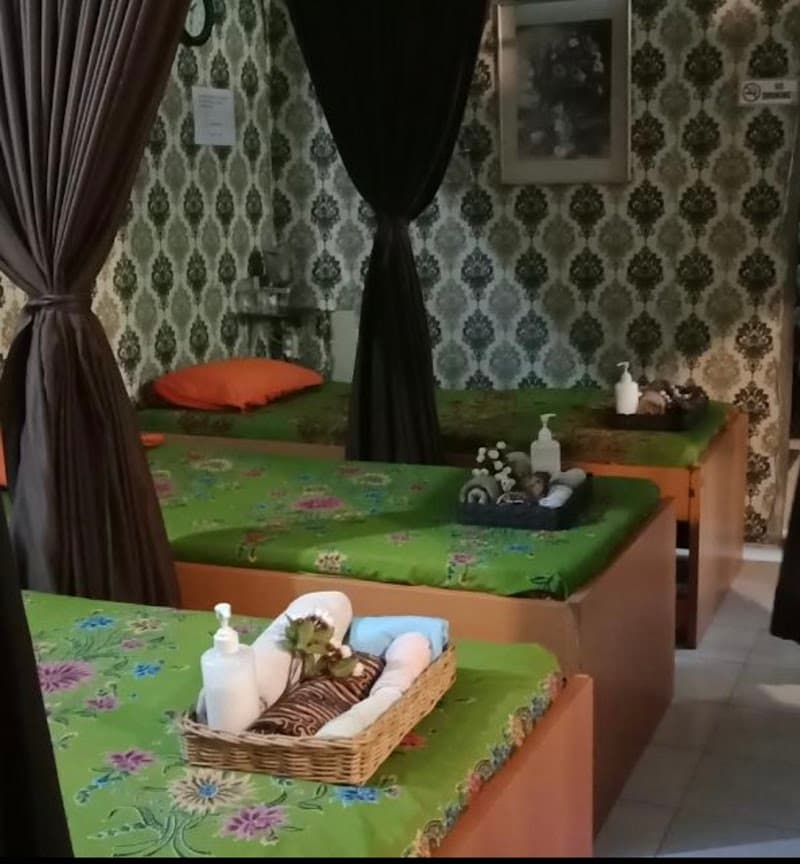 Jasmine Pijat Reflexi Spa Massage Salon Di Kemayoran Jakarta photo