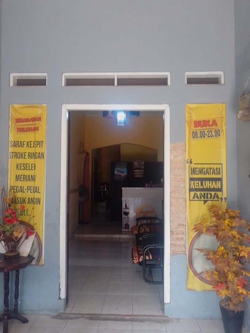 Jawara Jari, Urut Cow-Cew Bekasi Kota photo