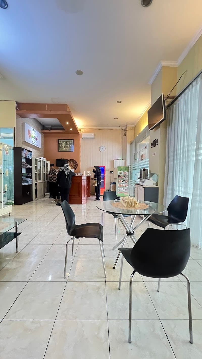 Jempol Refleksi Makassar photo