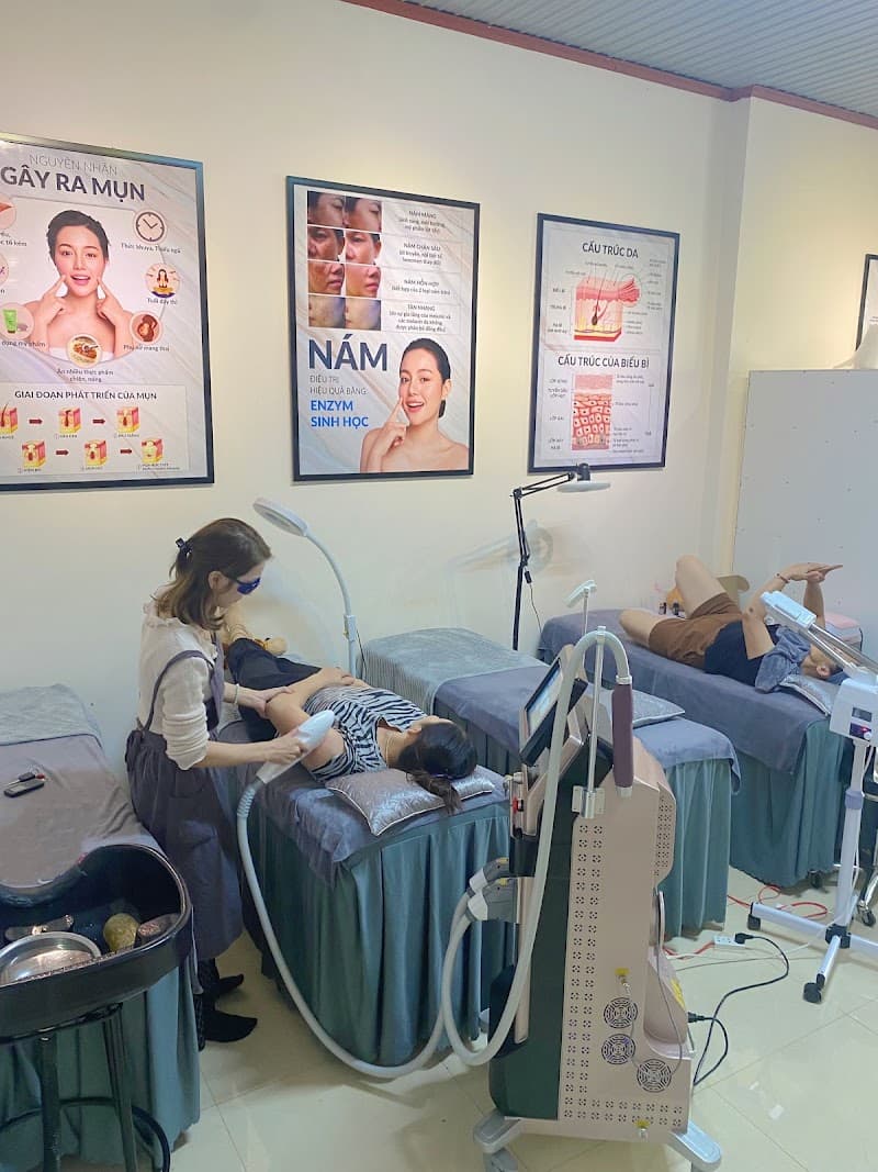 Jenni Spa Xã Krông Búk photo