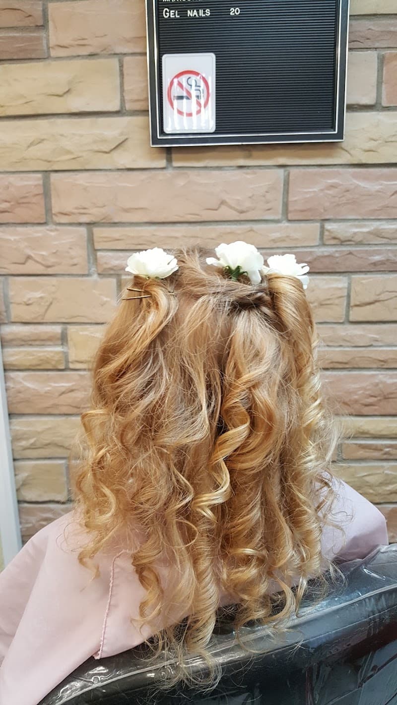 Jennifer Trexler Styling Salon South Fork photo