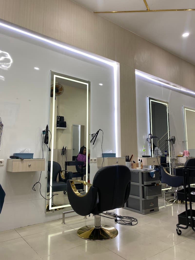 JFC & Talent School Salon Jember photo