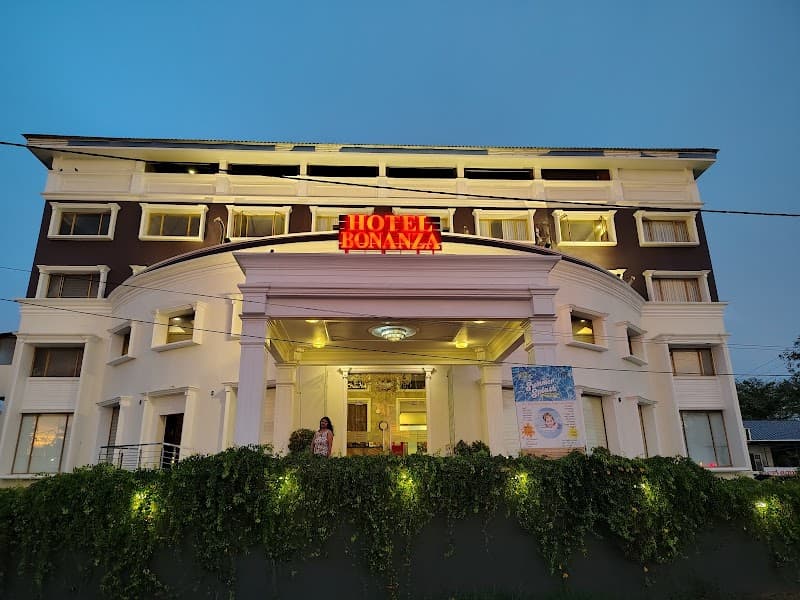 Jiva Grand Club and Spa Mumbai photo