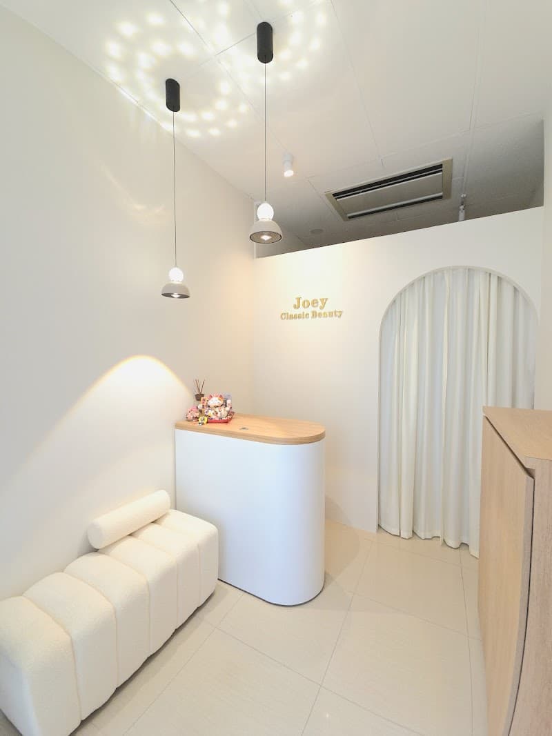 Joeyclassicbeauty Singapore photo