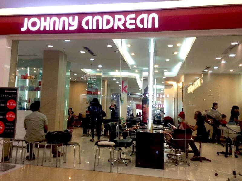 Johnny Andrean Depok photo
