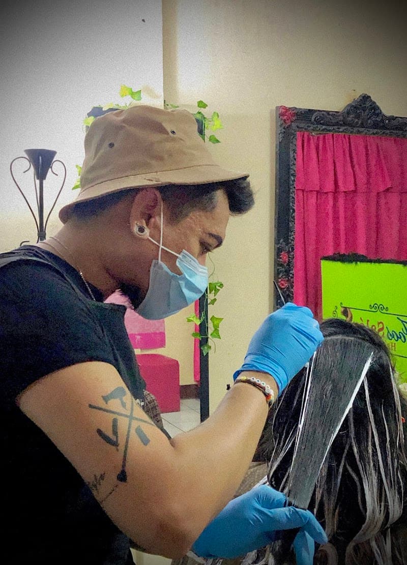 Joos salon Managua photo