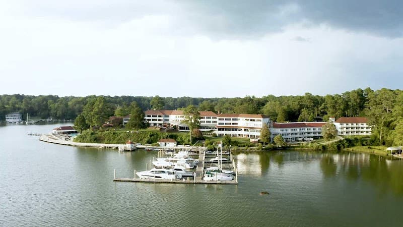 Journey Spa at the Tides Inn Irvington photo