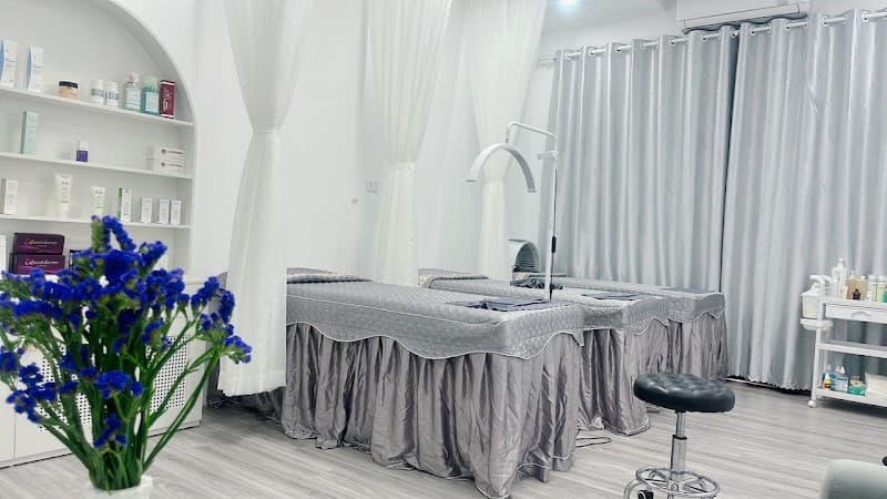 Juli Beauty Center Quận Cầu Giấy photo