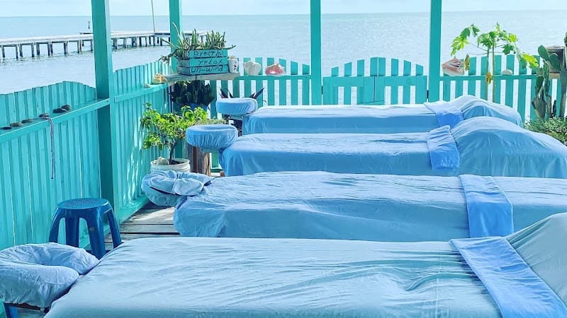 Julz Holistic Massage Studio Caye Caulker photo