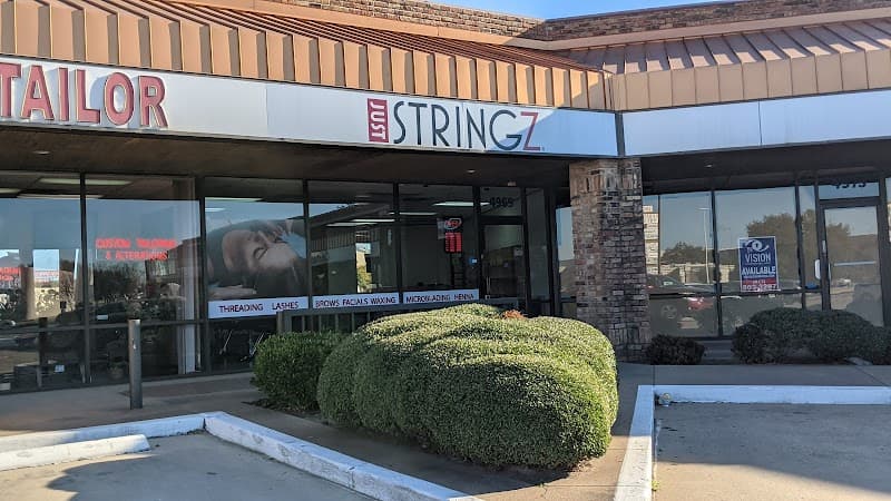 Just Stringz Brownsville photo