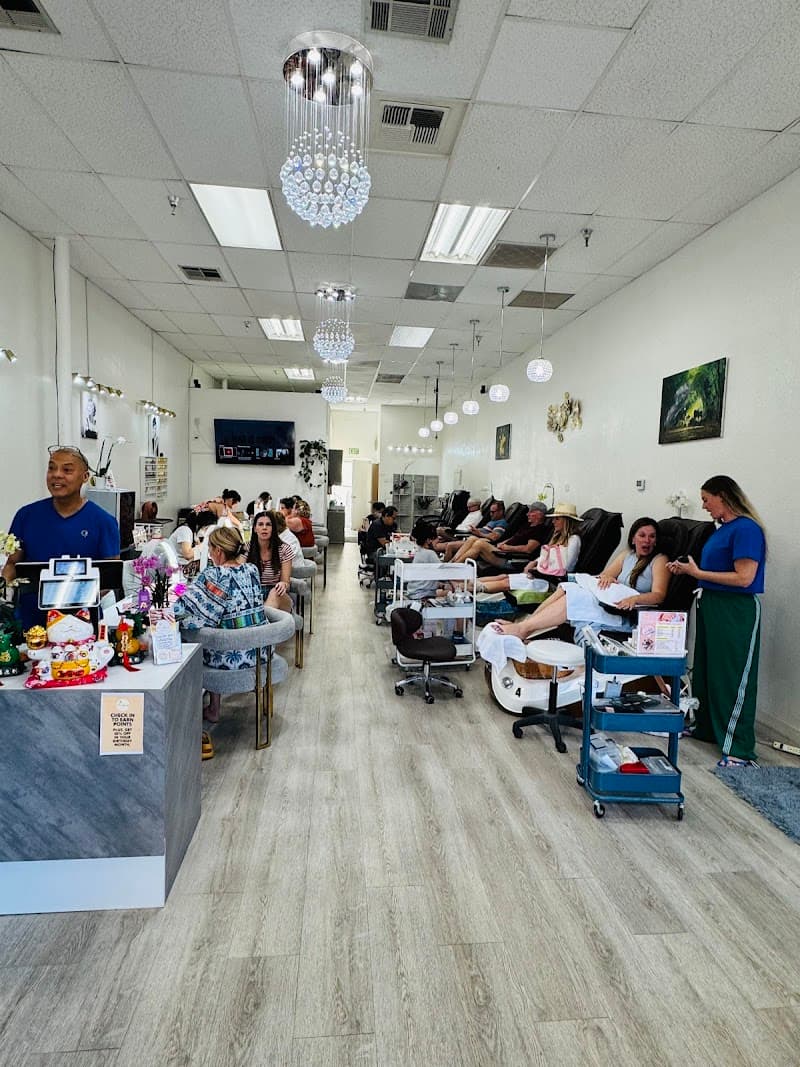 Justina's Day Spa and Salon Palm Springs photo