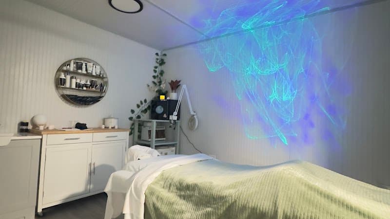 JusttHushh skincare center Taylor photo