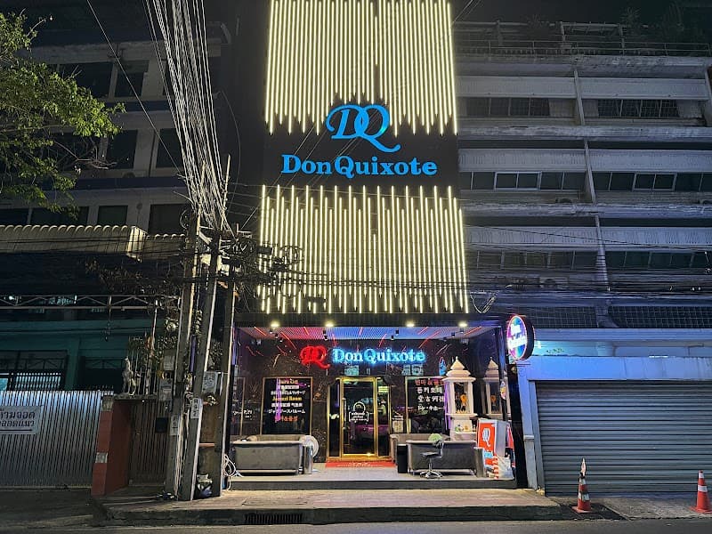 Juthamat Pressure Point Massage Bangkok photo