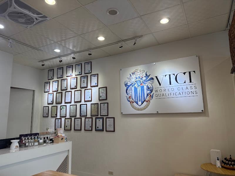 Jws Zhou Wei International Aromatherapy Beauty and Massage Institute Taichung City photo