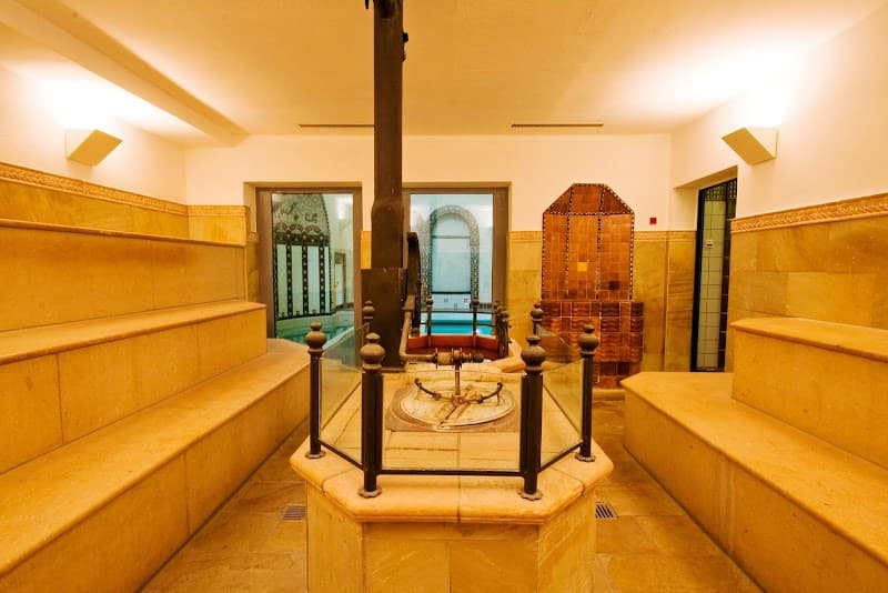 Kaiser-Friedrich-Therme Wiesbaden photo