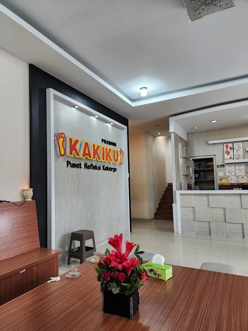 Kakiku Premium Medan photo