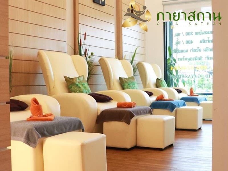 Kayasathan Health Massage Lam Luk Ka Khlong 3 Pathum Thani Bangkok photo