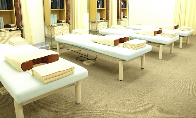 Keds Sports Massage Kanda Ogawamachi Chiyoda City photo