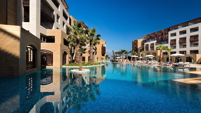 Kempinski Summerland Hotel & Resort Beirut photo