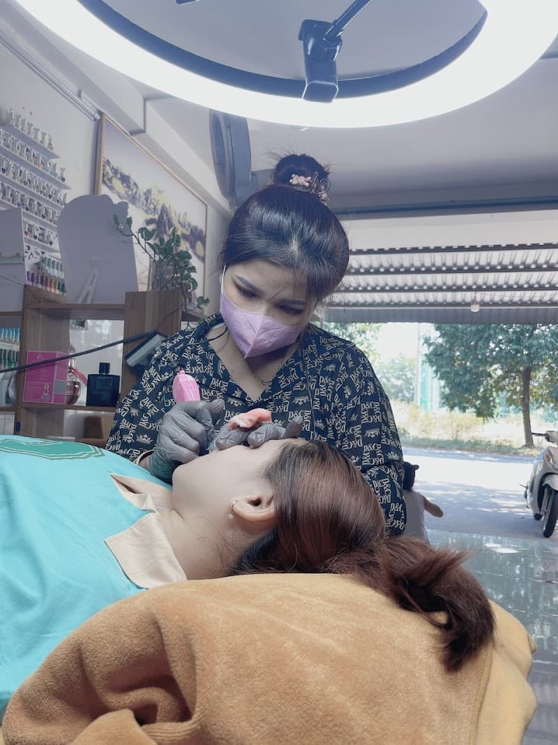 Buôn Ma Thuột kim anh phun xăm thẩm mỹ photo