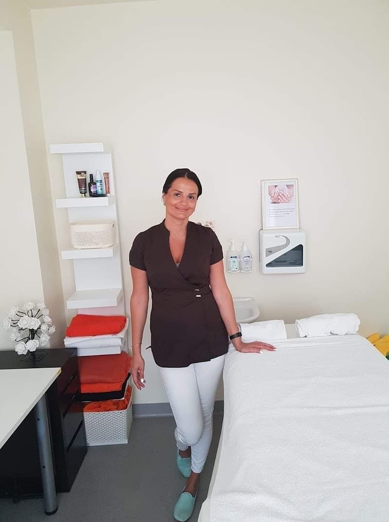 Kineziterapeutė-masažuotoja Kristina Kaunas photo