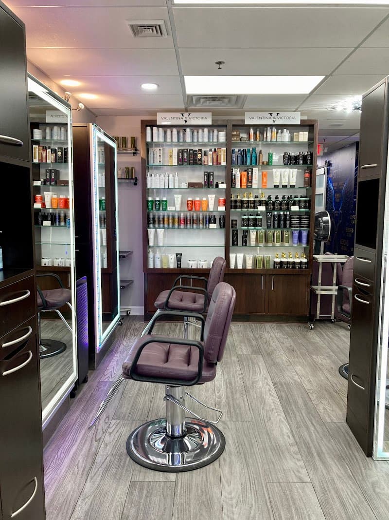 Kings & Queens Salon Woodbridge photo