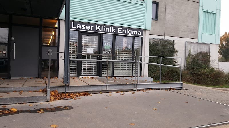 Klinik Maloui Brøndbyøster photo