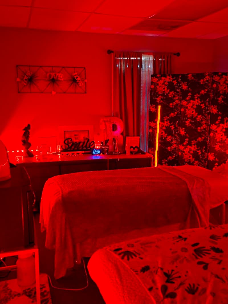 Kneading Knots Of Relaxation Massage Spa Southaven photo