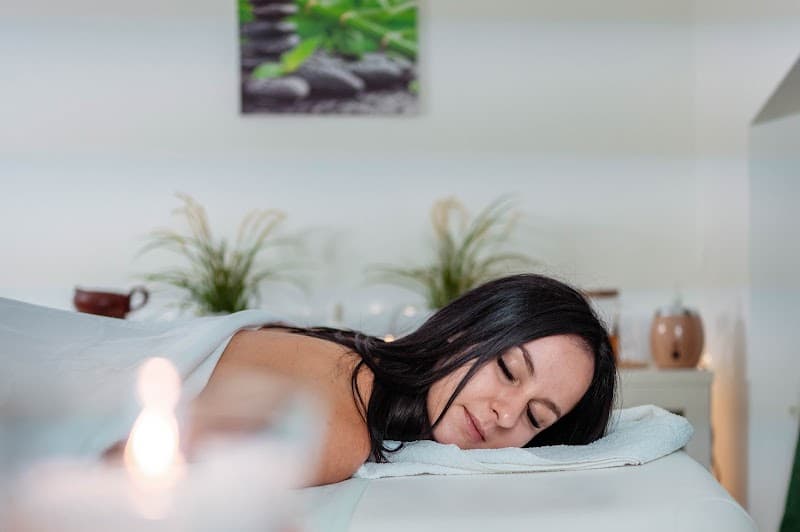 Kolibri Masszázs Műhely Székkutas photo