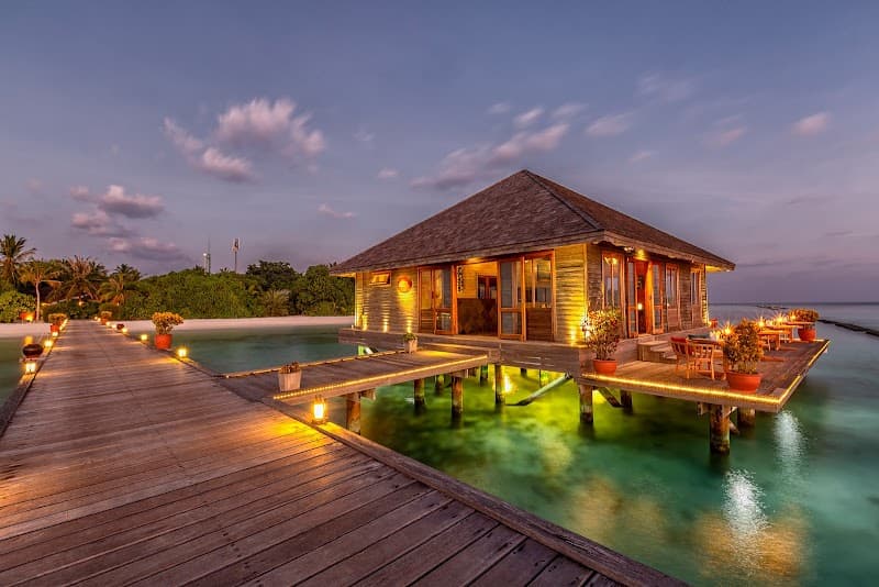 Komandoo Island Resort & Spa Ari Atoll photo