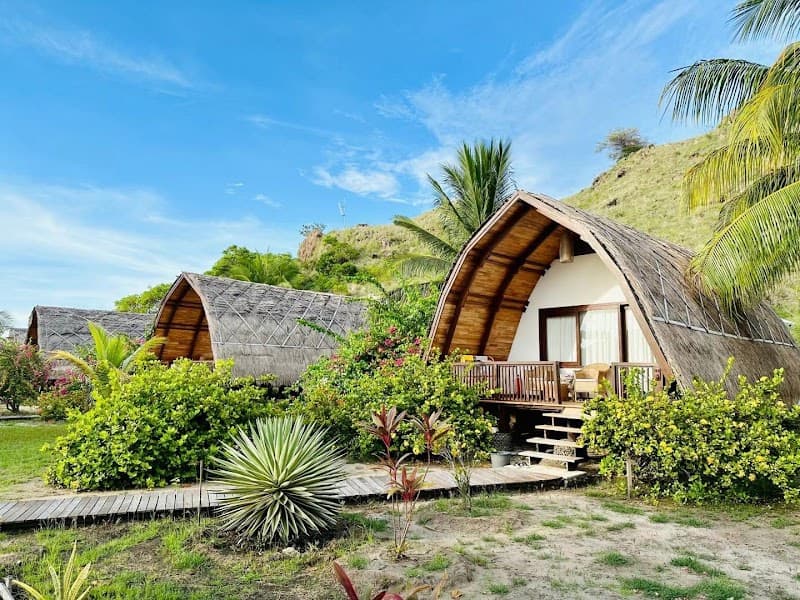 Komodo Resort & Diving Club Flores photo